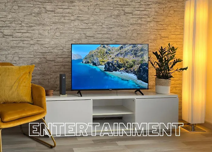 Stayawhile Comfort Naehe Herzzentrum, Bali Therme, Kurpark Gop, Free Parking, Netflix, Boxspringbett, Neues Duschbad Gæstehus